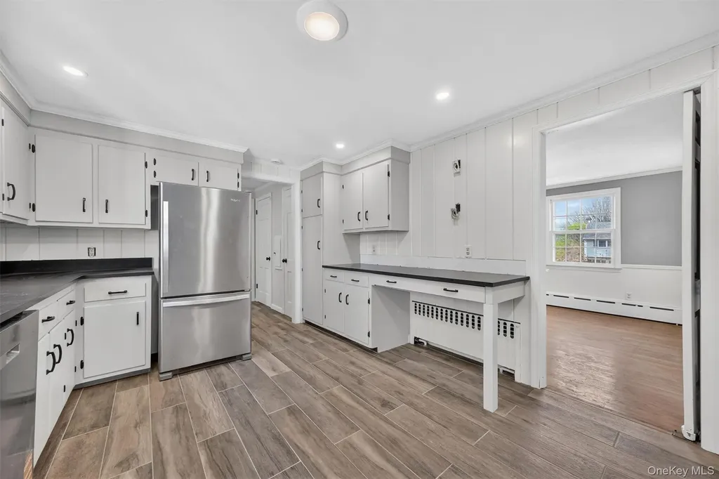 4 Scenic Drive Poughkeepsie NY 12603