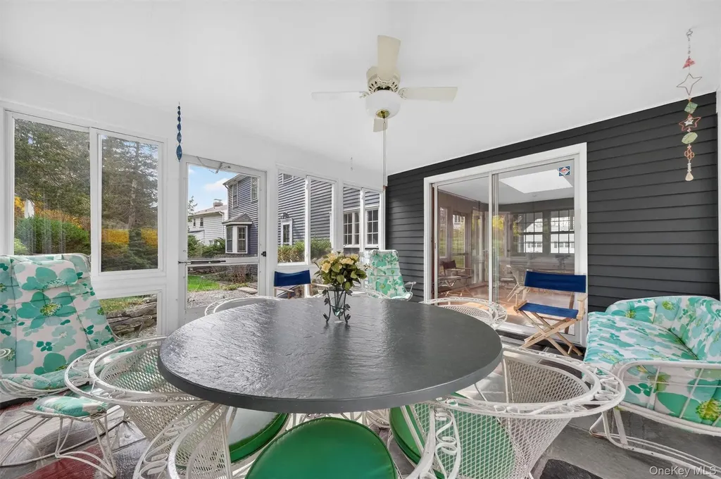 4 Scenic Drive Poughkeepsie NY 12603