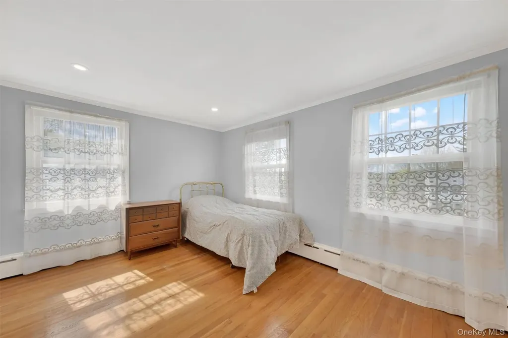 4 Scenic Drive Poughkeepsie NY 12603