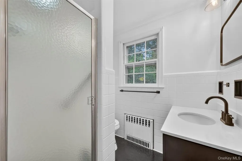 4 Scenic Drive Poughkeepsie NY 12603