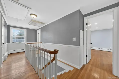 4 Scenic Drive Poughkeepsie NY 12603