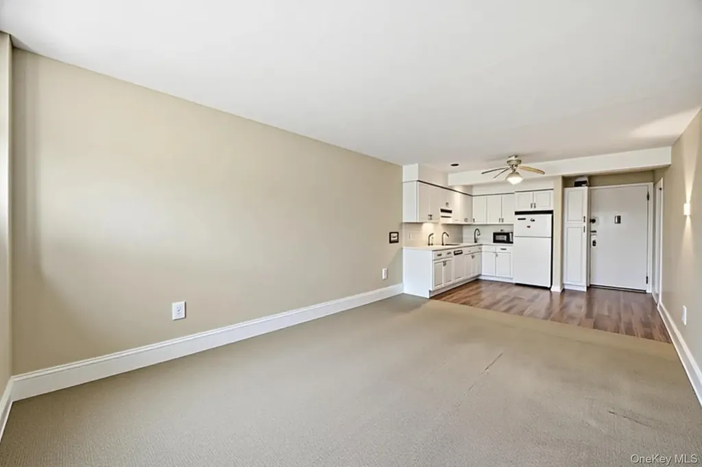 1910 Pelham Parkway S Bronx NY 10461