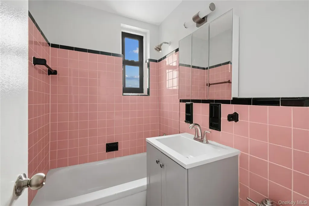 33-24 Junction Boulevard Jackson Heights NY 11372