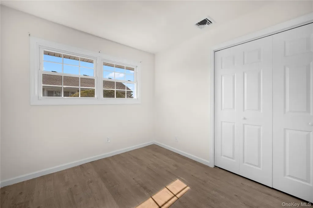 46 Elmtree Lane Jericho NY 11753