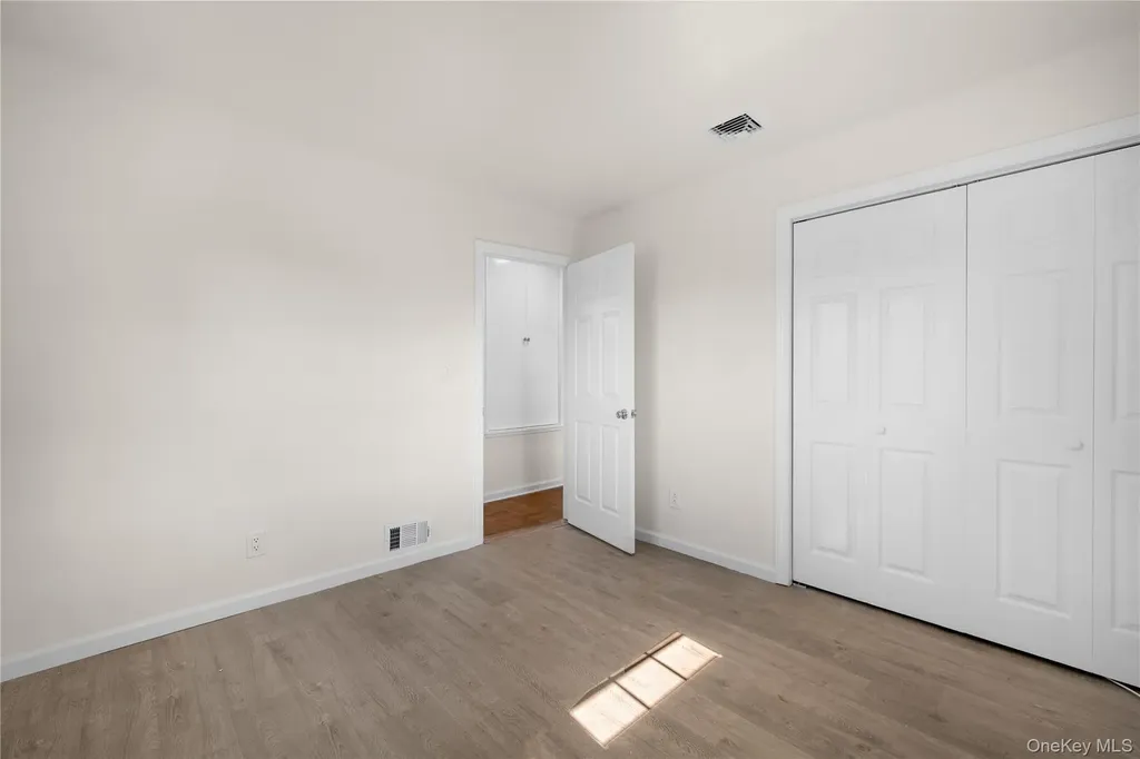 46 Elmtree Lane Jericho NY 11753