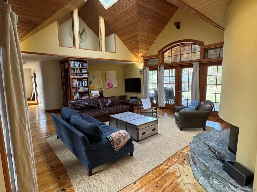 22 Knight Road Clinton Corners NY 12514