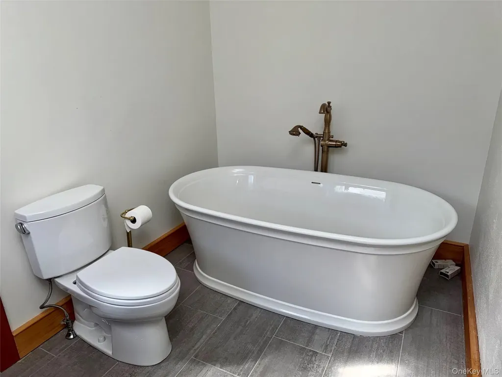 22 Knight Road Clinton Corners NY 12514