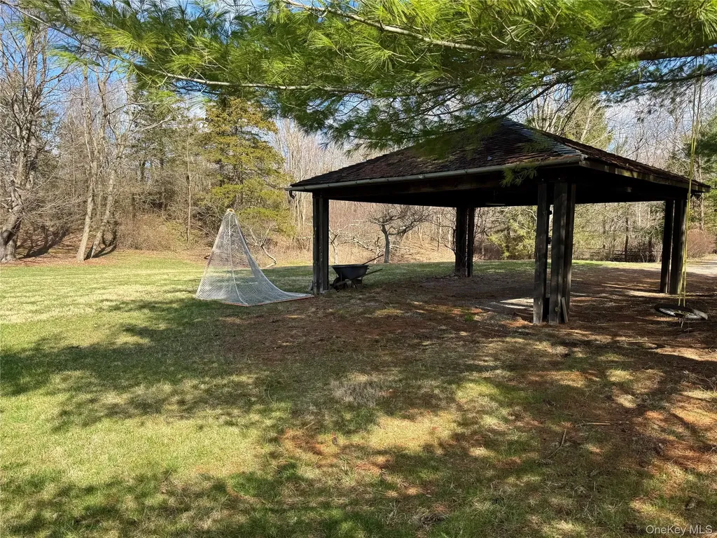 22 Knight Road Clinton Corners NY 12514