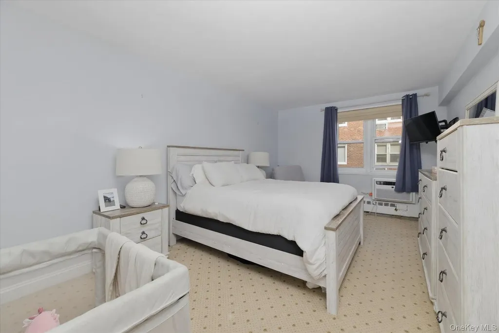 370 W Broadway Long Beach NY 11561