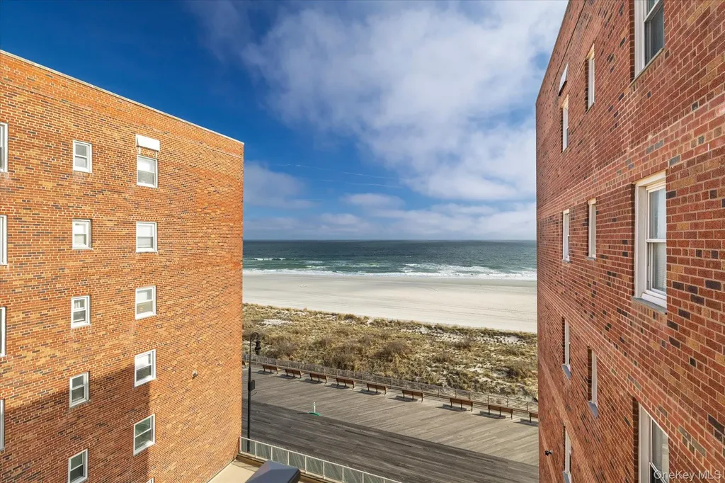 370 W Broadway Long Beach NY 11561