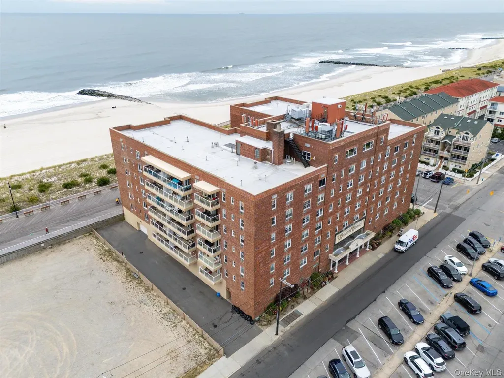 370 W Broadway Long Beach NY 11561
