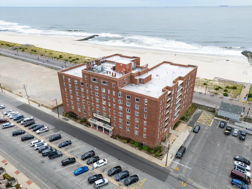 370 W Broadway Long Beach NY 11561