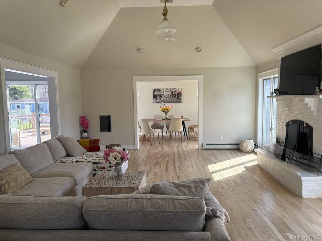 32 Pearce Drive Highland Mills NY 10930