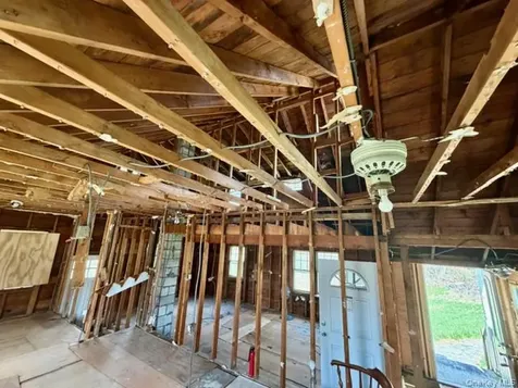 1075 Spillway Road Shrub Oak NY 10588