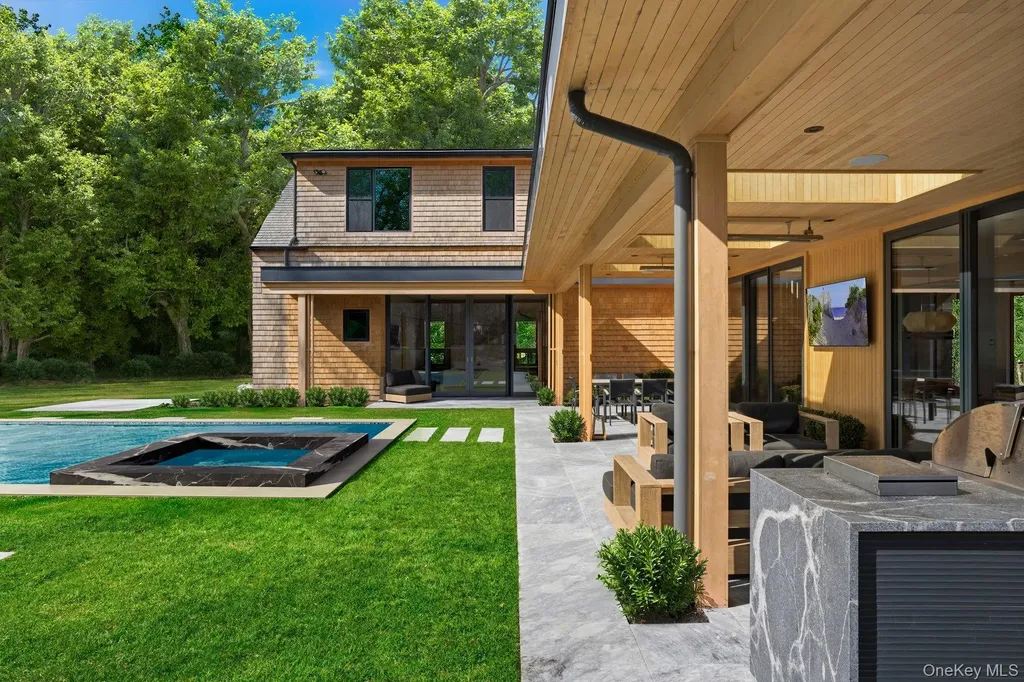 481 Brick Kiln Road Bridgehampton NY 11932