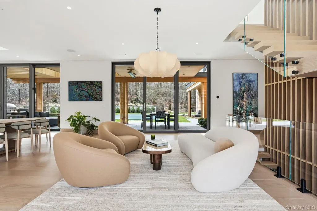481 Brick Kiln Road Bridgehampton NY 11932