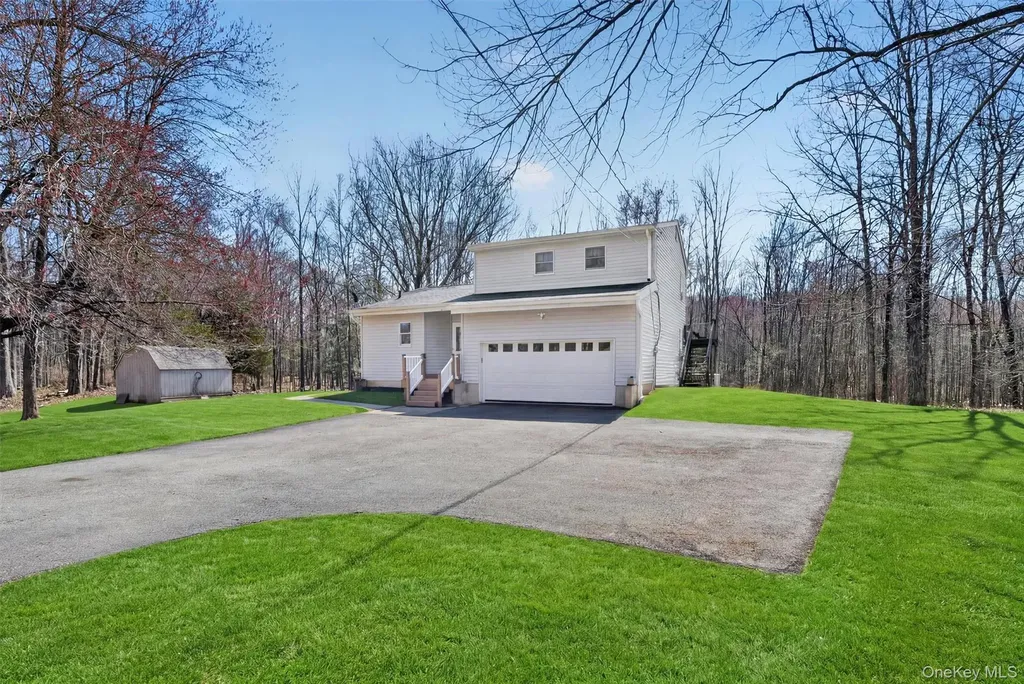 220 M And M Road Middletown NY 10940