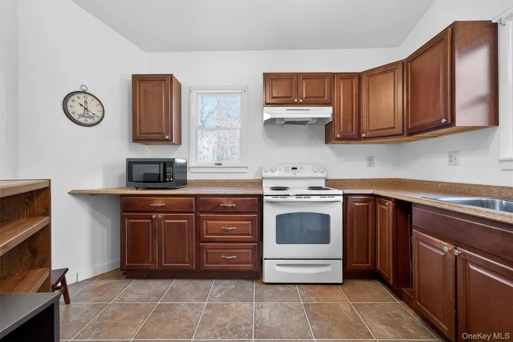 220 M And M Road Middletown NY 10940