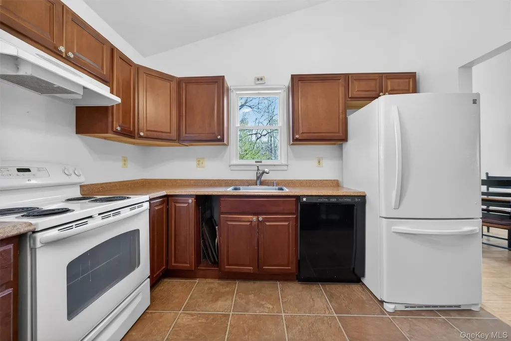 220 M And M Road Middletown NY 10940