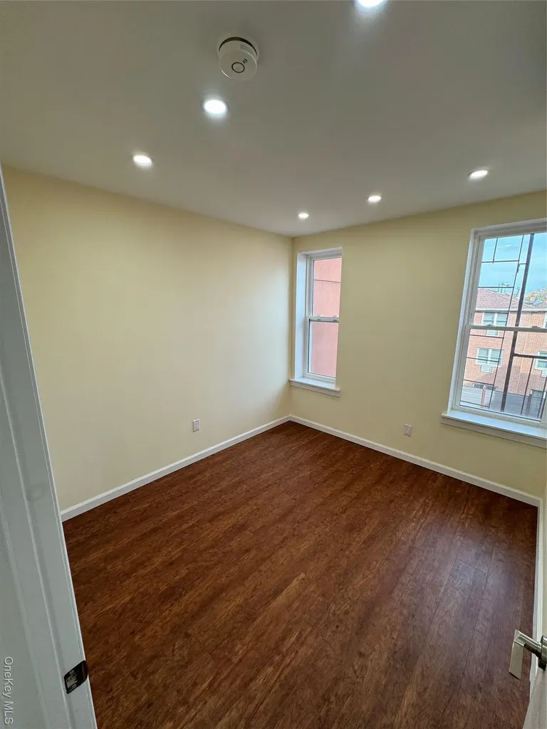 60-03 56th Road Maspeth NY 11378