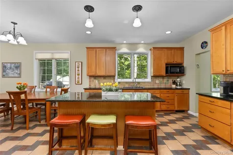 875 Hanover Street Yorktown Heights NY 10598
