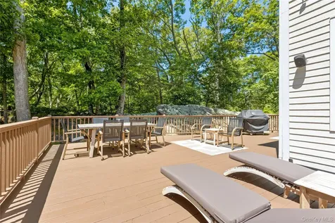 875 Hanover Street Yorktown Heights NY 10598