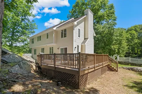 875 Hanover Street Yorktown Heights NY 10598