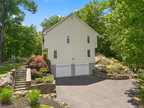 875 Hanover Street Yorktown Heights NY 10598