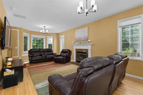 875 Hanover Street Yorktown Heights NY 10598