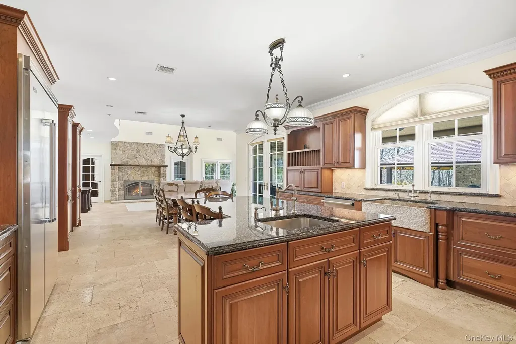 590 West Street Harrison NY 10528