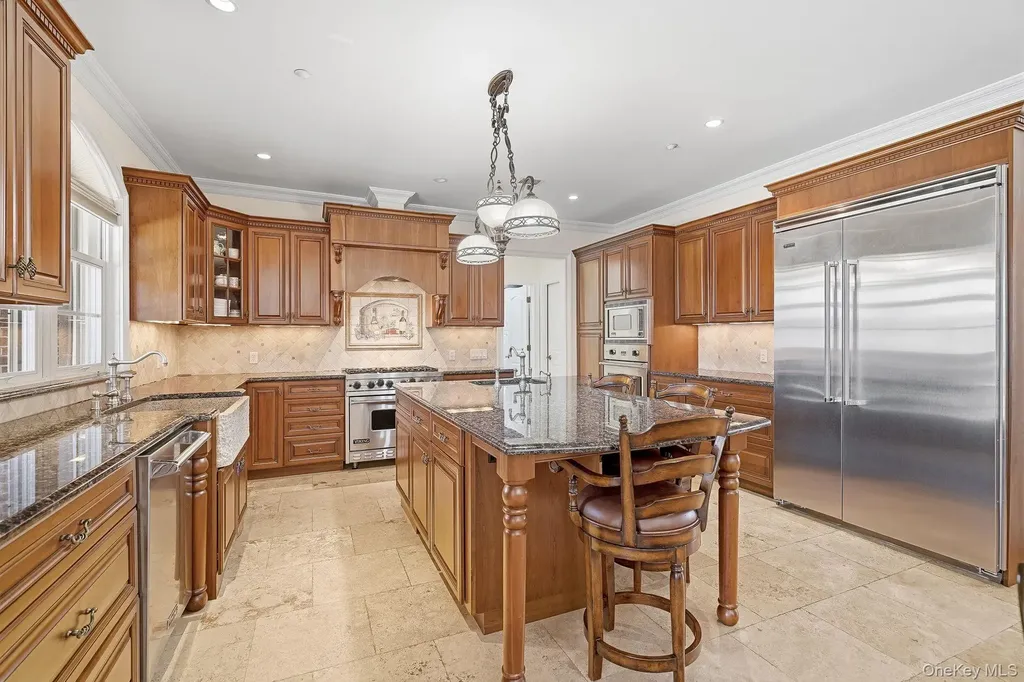 590 West Street Harrison NY 10528