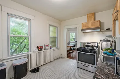 212 Ten Broeck Avenue Kingston NY 12401