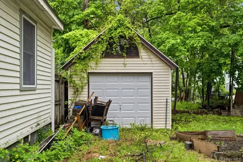212 Ten Broeck Avenue Kingston NY 12401