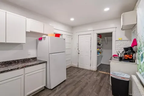 212 Ten Broeck Avenue Kingston NY 12401