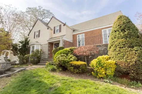 215-15 86TH Avenue Hollis Hills NY 11427