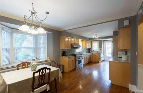 215-15 86th Avenue Hollis Hills NY 11427