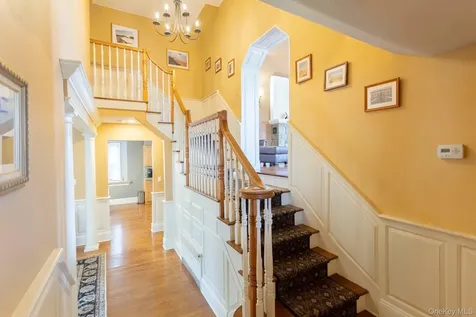 215-15 86th Avenue Hollis Hills NY 11427