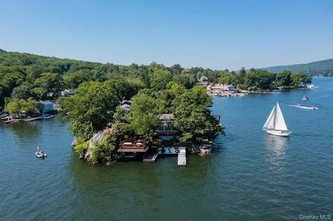 46 W Cove Road Greenwood Lake NY 10925