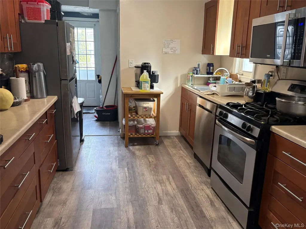 539 E State Street Long Beach NY 11561