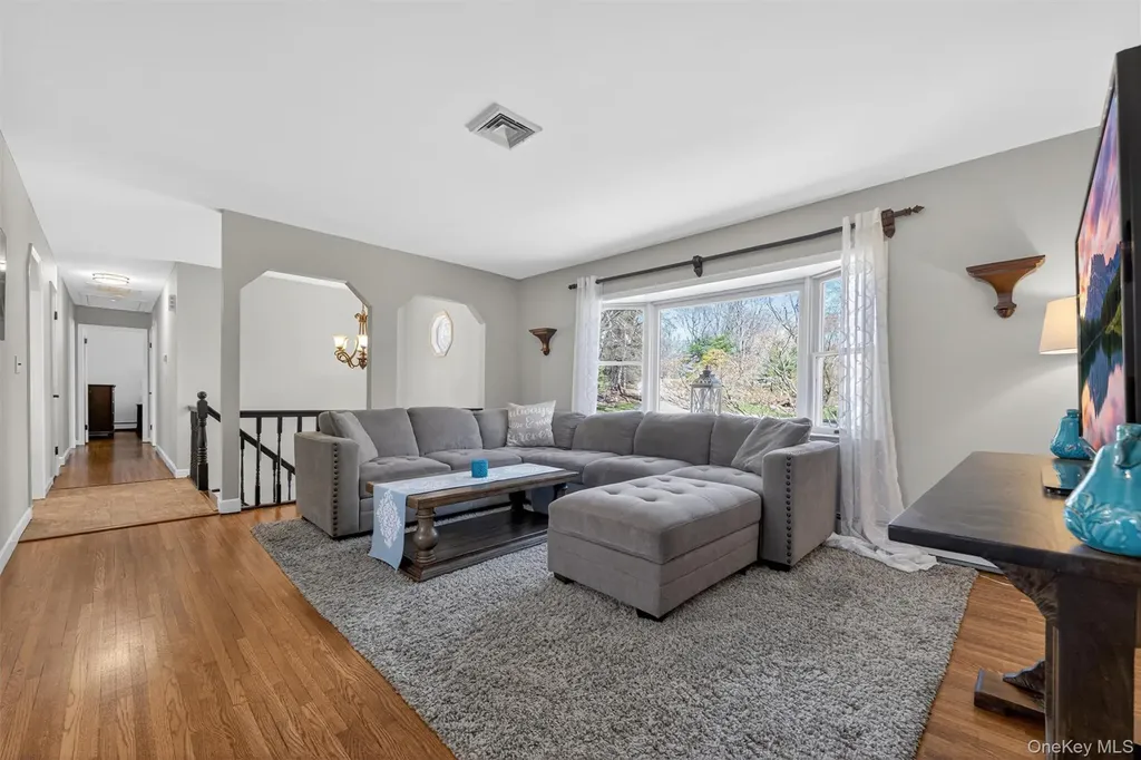 76 Colonel Enoch Drive Carmel NY 10512