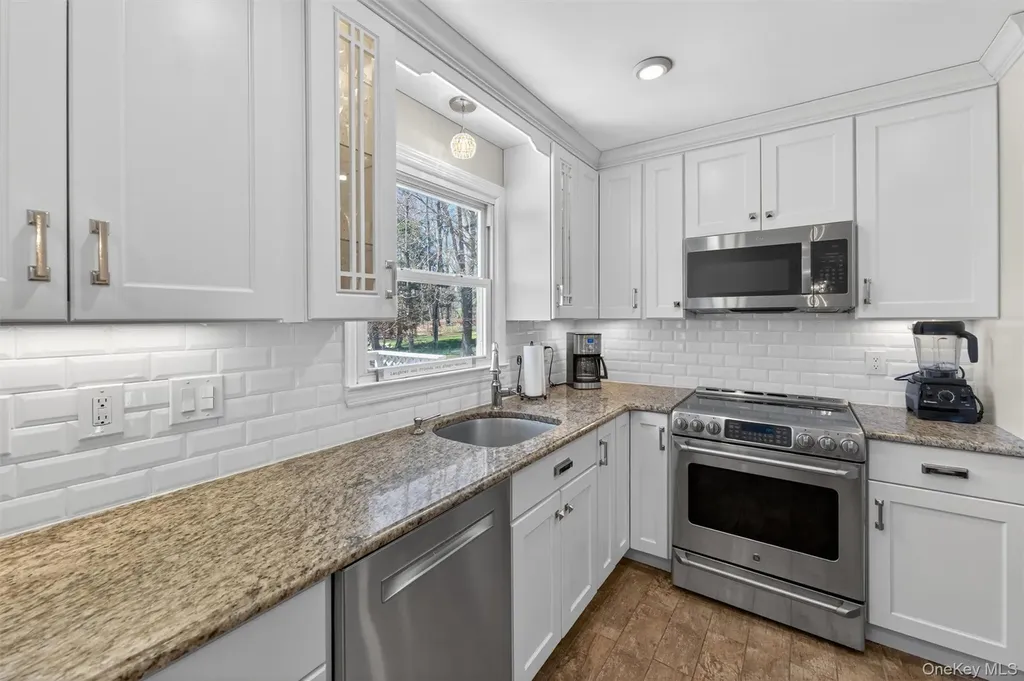 76 Colonel Enoch Drive Carmel NY 10512