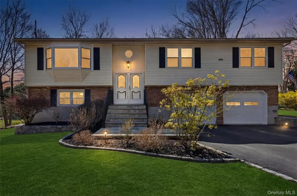 76 Colonel Enoch Drive Carmel NY 10512