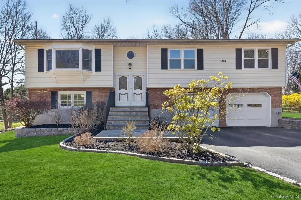 76 Colonel Enoch Drive Carmel NY 10512