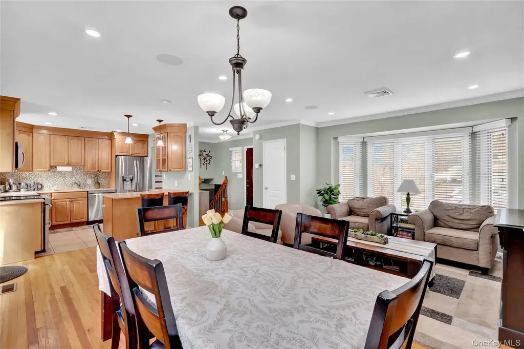 34 Hunter Place Smithtown NY 11787