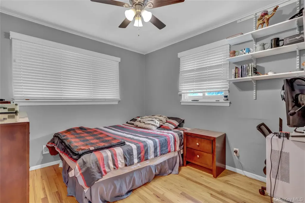 34 Hunter Place Smithtown NY 11787