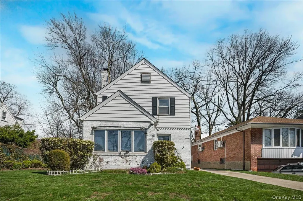 8145 Utopia Parkway Jamaica Estates NY 11432