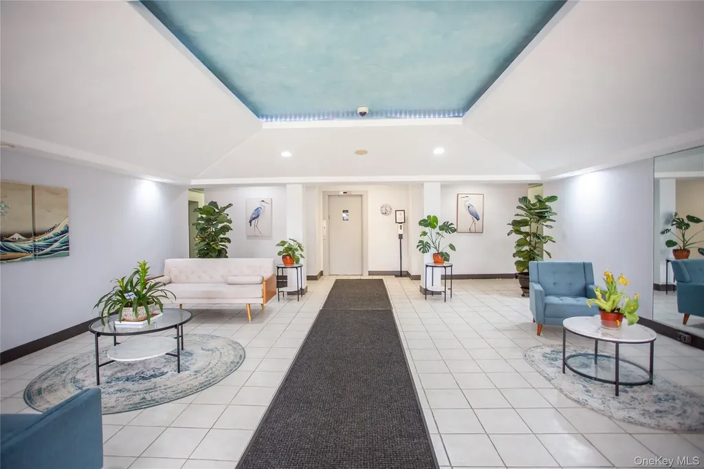 855 E Broadway Long Beach NY 11561