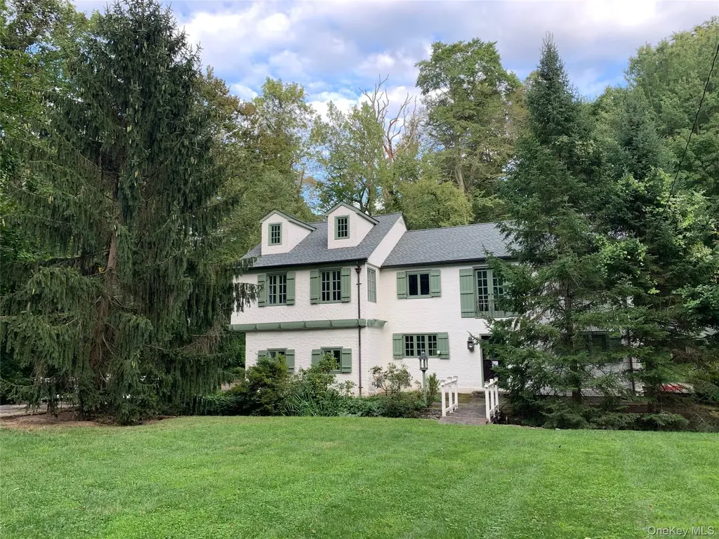 1144 Post Road Scarsdale NY 10583