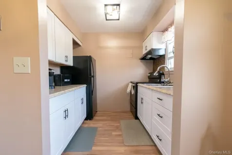1548 9 Route Wappingers Falls NY 12590