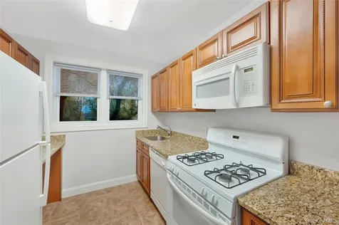 504 Pelham Road New Rochelle NY 10805
